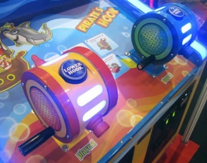 Редемпшн автомат с аркадной игрой Pirate Hook